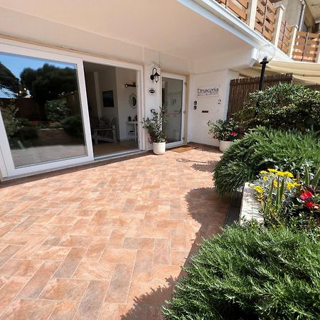 All'Etrusconia Hotel Castagneto Carducci Марина-ди- Кастаньето Экстерьер фото