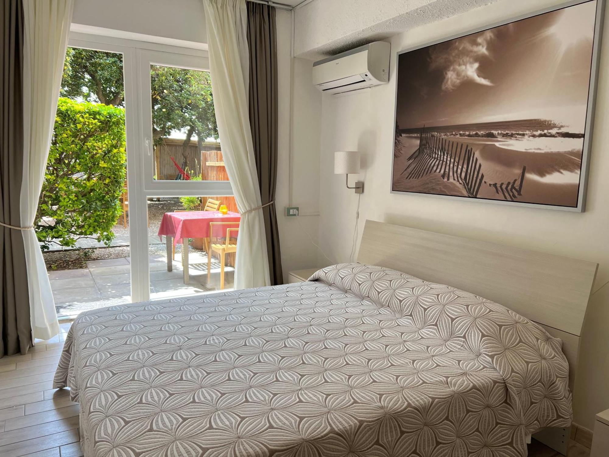 All'Etrusconia Hotel Castagneto Carducci Марина-ди- Кастаньето Экстерьер фото