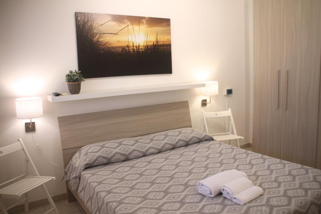 All'Etrusconia Hotel Castagneto Carducci Марина-ди- Кастаньето Экстерьер фото
