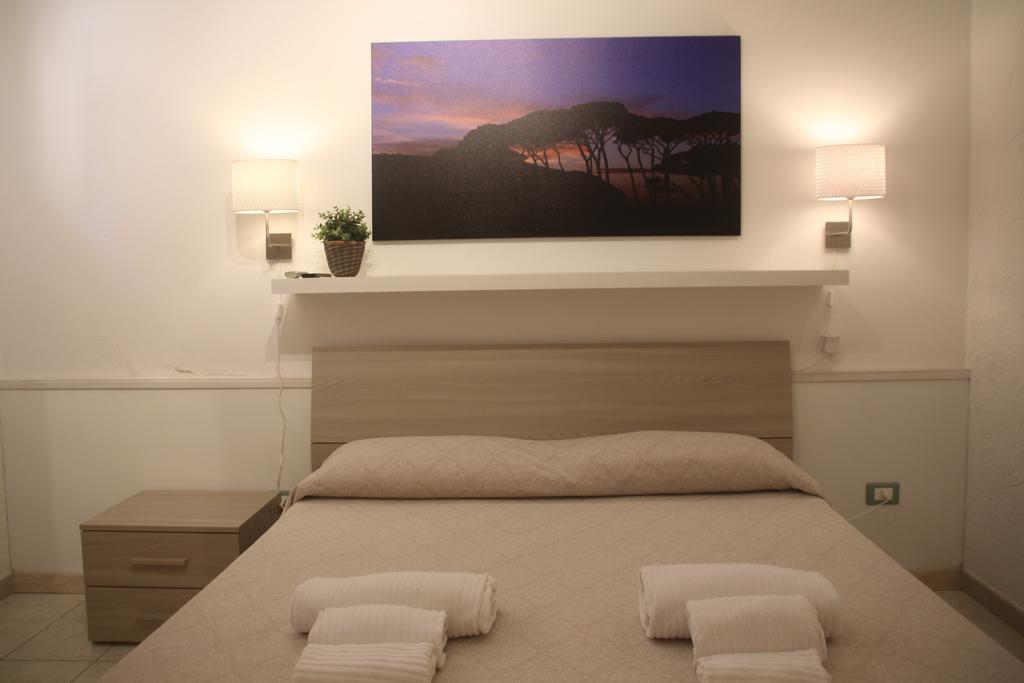 All'Etrusconia Hotel Castagneto Carducci Марина-ди- Кастаньето Экстерьер фото