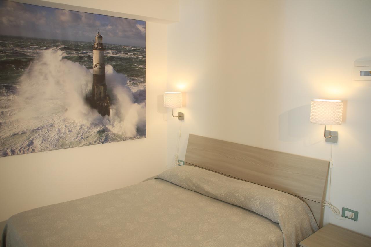 All'Etrusconia Hotel Castagneto Carducci Марина-ди- Кастаньето Экстерьер фото